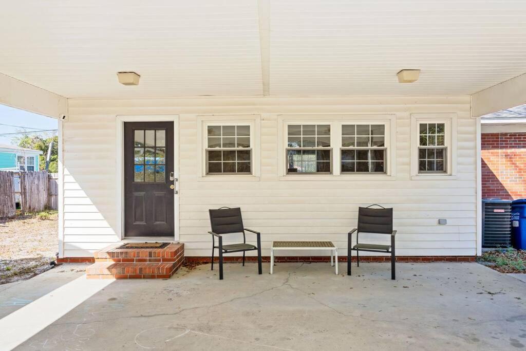 Serenity Beach House In Central Ilm W/ King Bed Wilmington Exterior photo